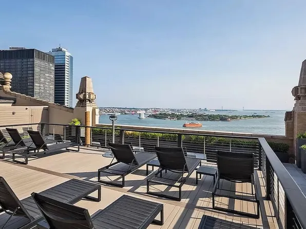 1 West Street image 12 of 13