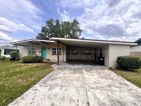 2nd image of 722 Baltimore Dr