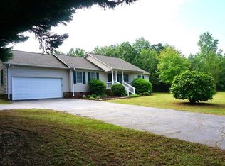 345 Southfield St, Inman, SC 29349