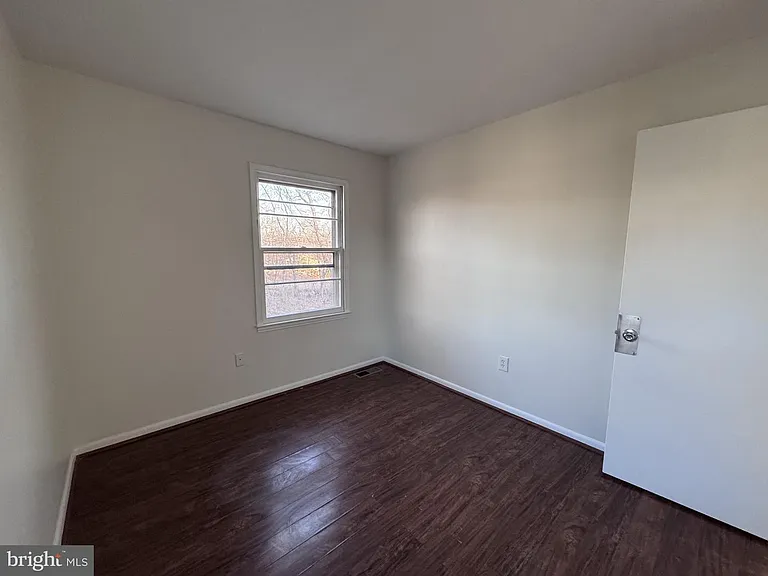 12335 Woodlawn Ct — Photo 13