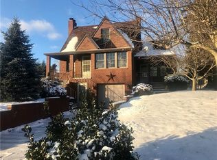 127 Williams St, Springdale, PA 15144