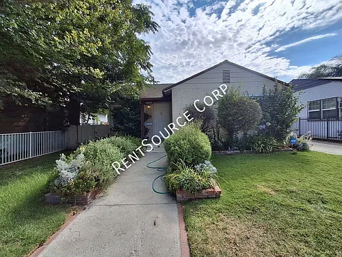 24654 Walnut St Photo 1