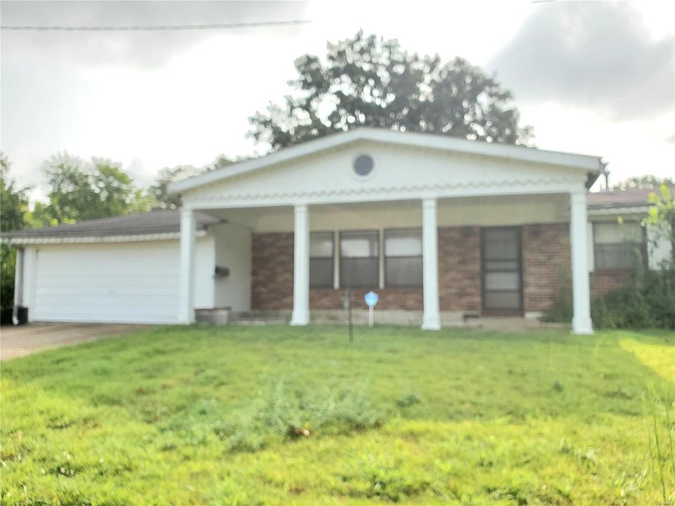 1st image of 11110 Landseer Dr