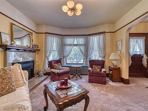 3rd image of 511 S Sheridan Ave