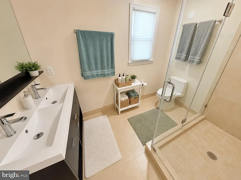 1639 Winding Waye Ln — Photo 10