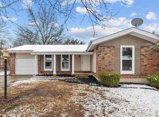 11852 Cato Dr, Florissant, MO