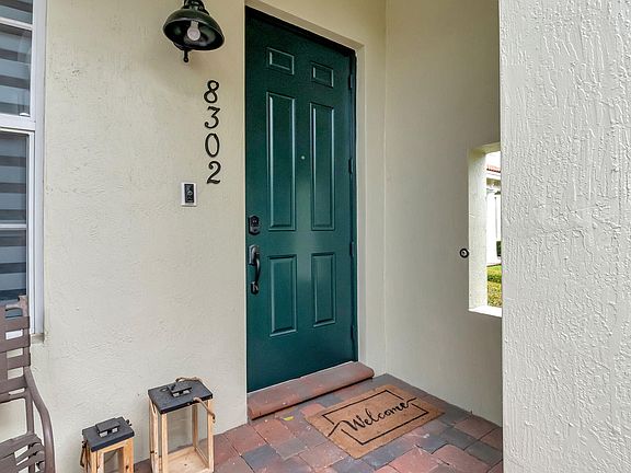 4th image of 8302 NW 8th Way #8302
