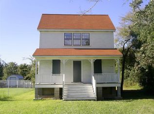 820 Bayridge Rd, La Porte, TX 77571