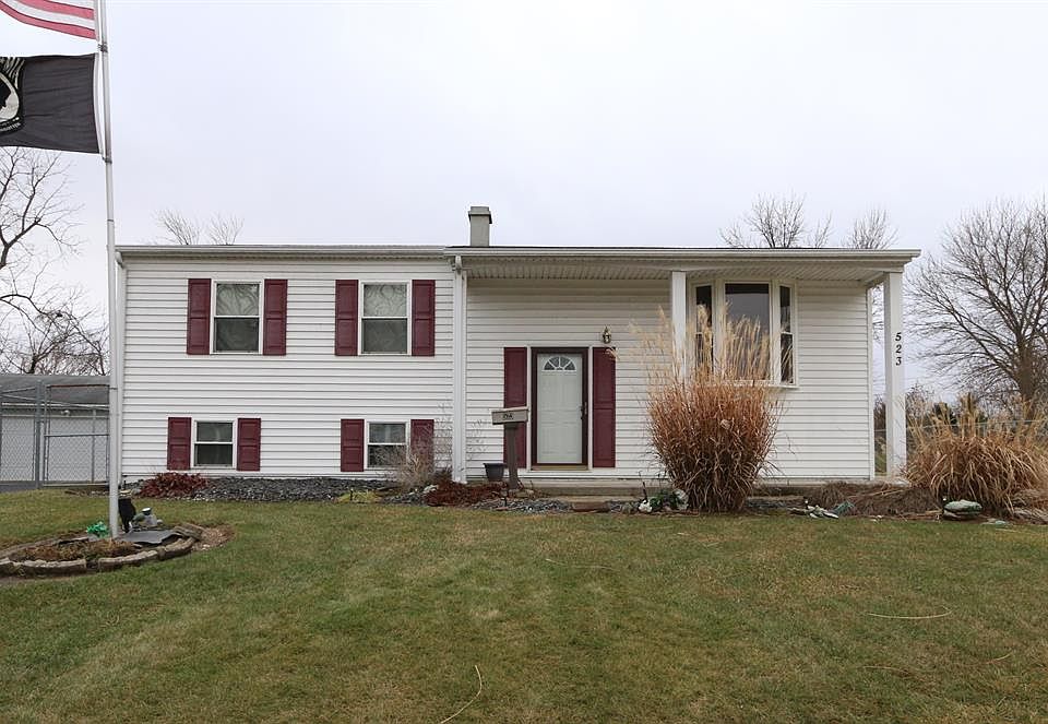1st image of 523 Bowser Dr