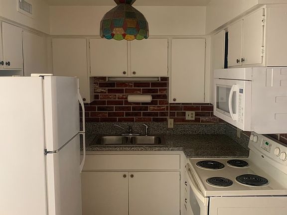 2nd image of 605 S Royal Crest Cir Unit 15