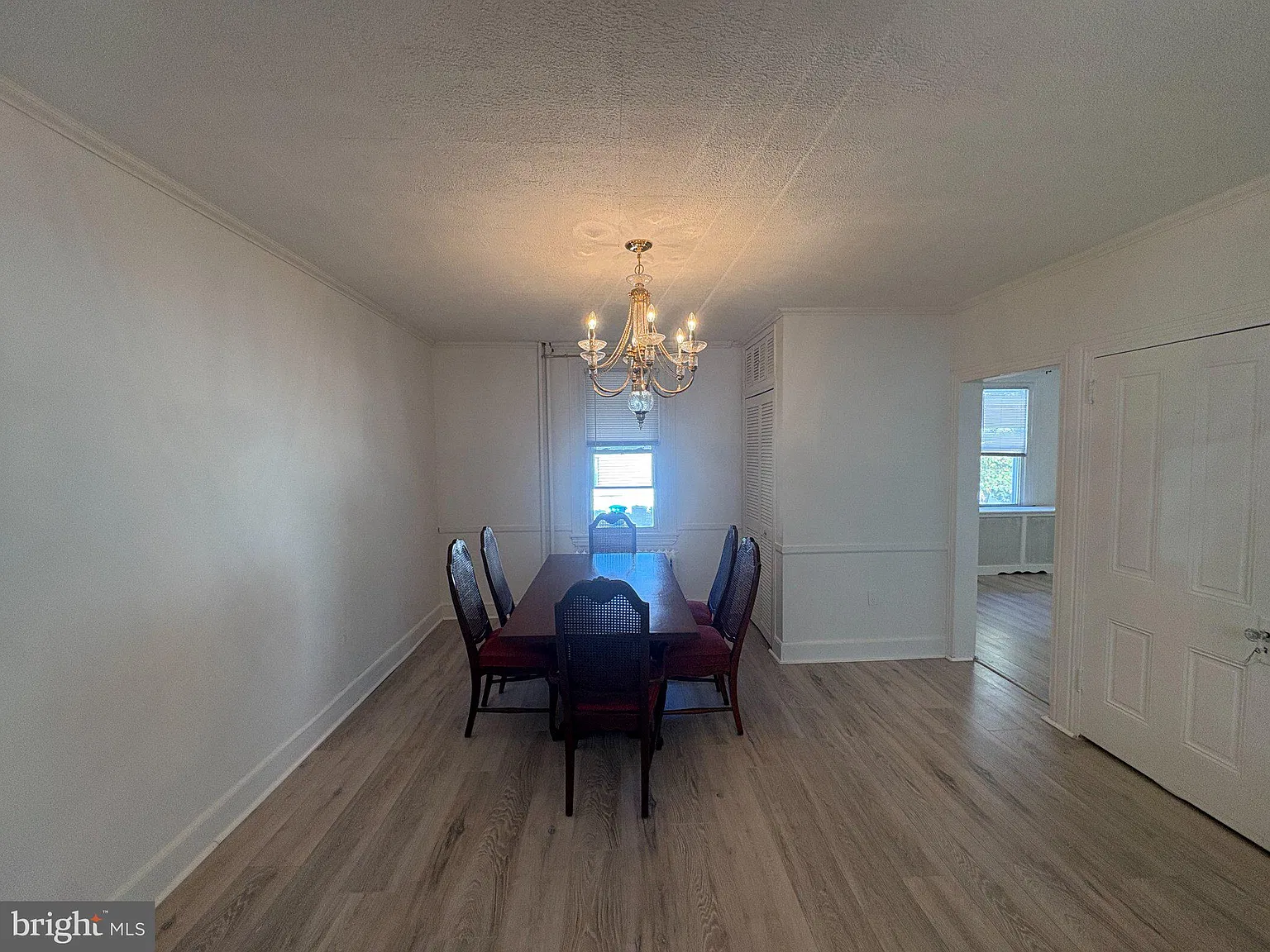 2 bed, 2.0 bath, 1100 sqft, $1,900 — Photo 4