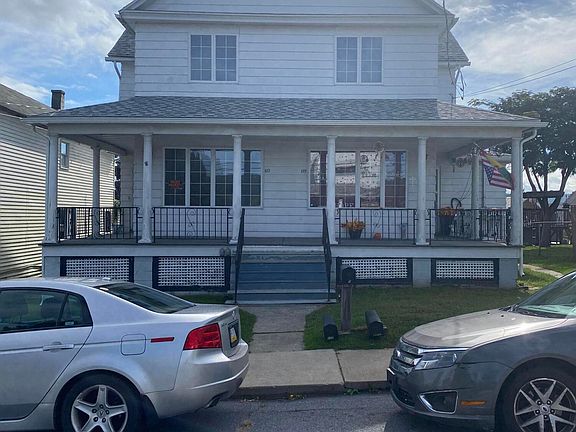 2nd image of 117-119 Lincoln St