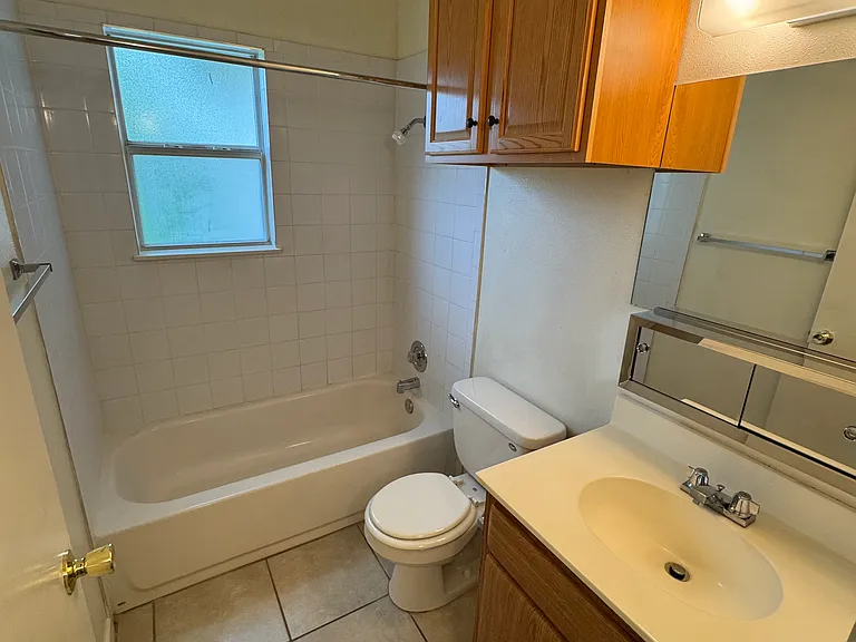 623 Tarasco Dr #623 — Photo 7