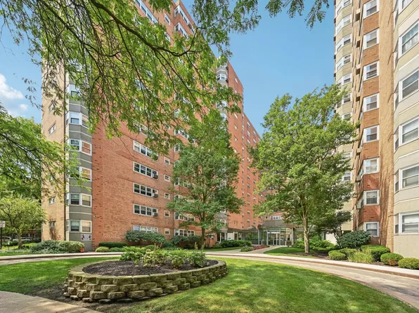 4980 N Marine Dr APT 234, Chicago, IL 60640