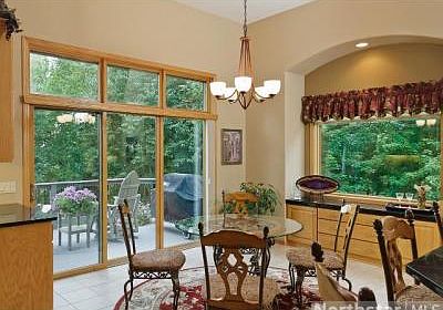 5th image of 10584 Sanctuary Dr NE