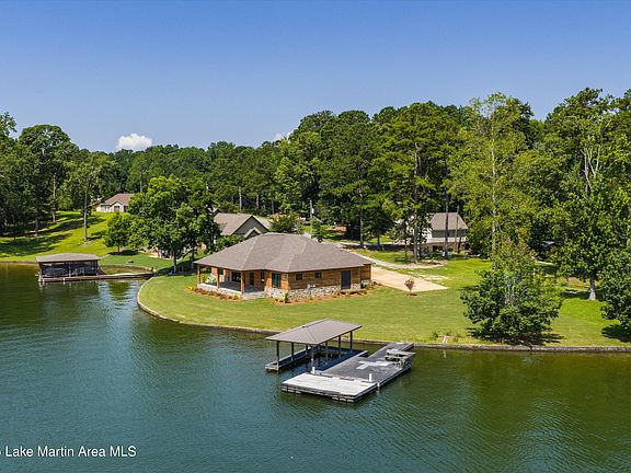 5th image of 116 Water Oak Ln