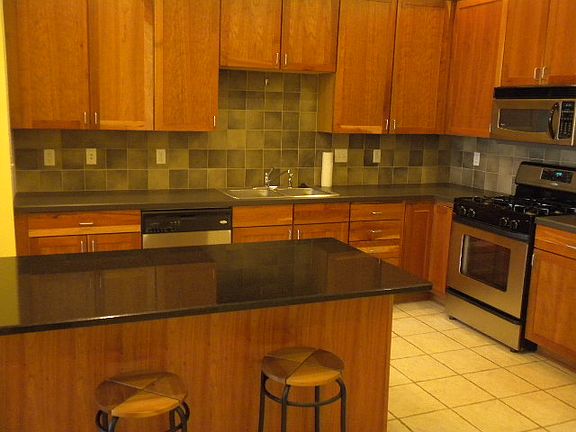 2nd image of 3712 Wooddale Ave #3