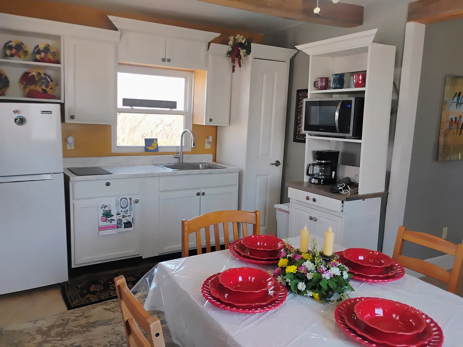 2 bed, 698 sqft, $950 — Photo 4