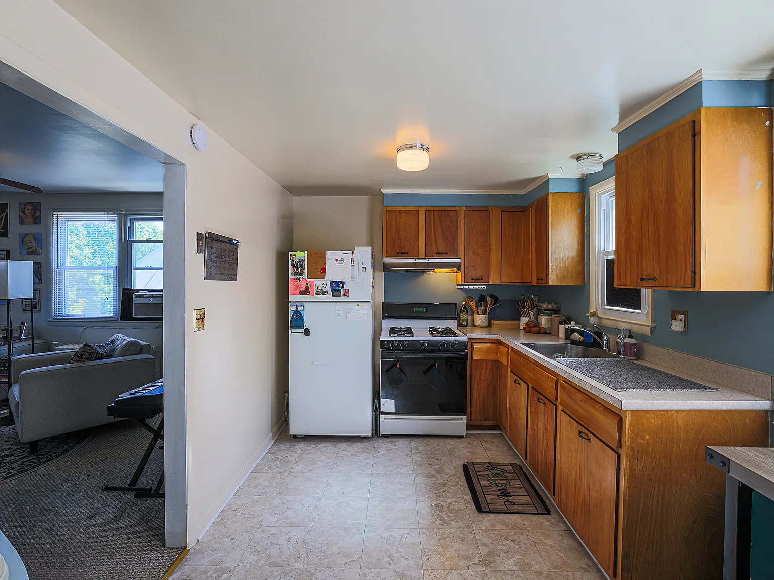 1 bed, 700 sqft, $1,500 — Photo 3