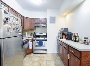 23-33 31st Ave #11, Astoria, NY 11102