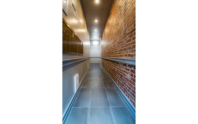 Rented by Douglas Elliman | media 22