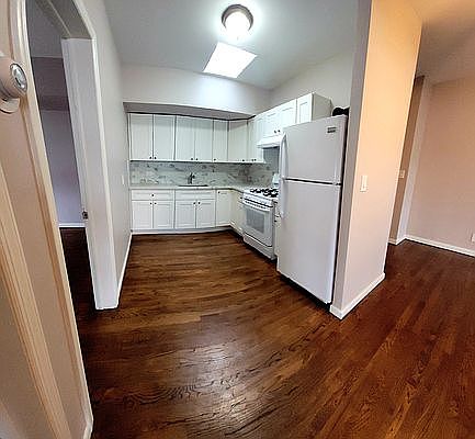 2nd image of 13-26 125th St #2A