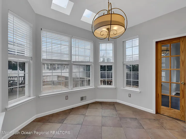 505 Buhler Ave — Photo 28