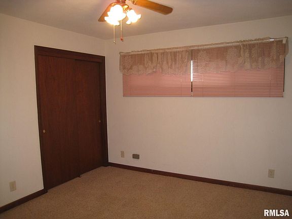 4th image of 1810 86th Ave W