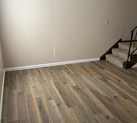 5th image of 4773 Rossmoor Pl