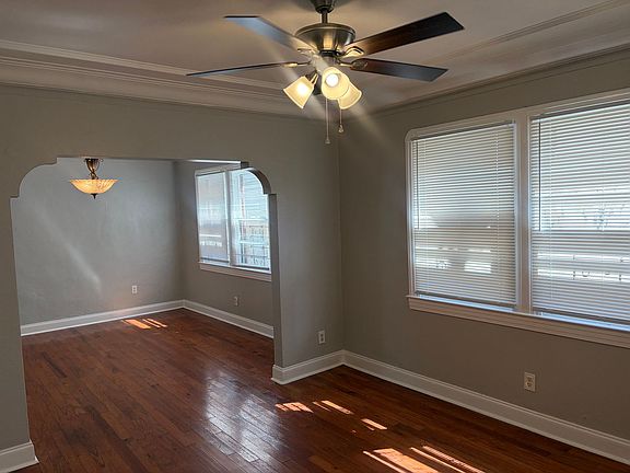 2nd image of 3317 Pauger St
