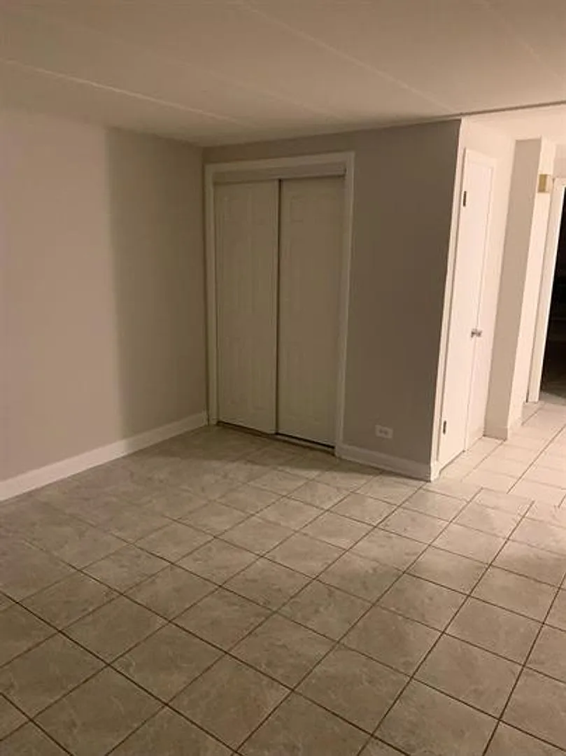 14446 Torrence Avenue — Photo 3