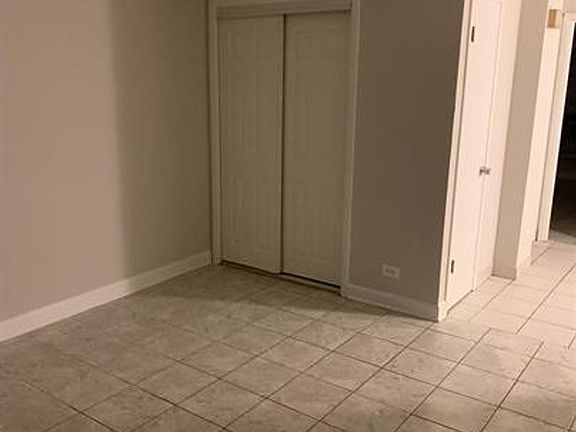 3rd image of 14446 S Torrence Ave APT 1B