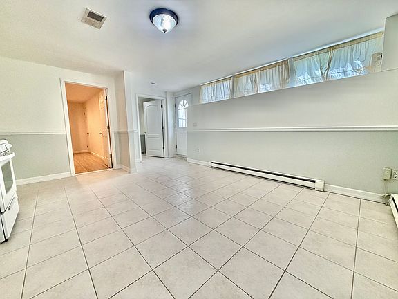 2nd image of 204 Sneden Ave #1