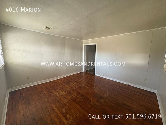 5th image of 4016 Marion St