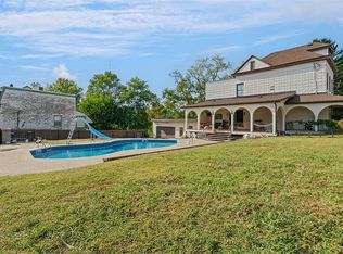 2121 Magnolia St, Pittsburgh, PA 15212