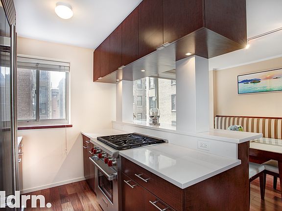 2nd image of 250 W 90th St APT 8A