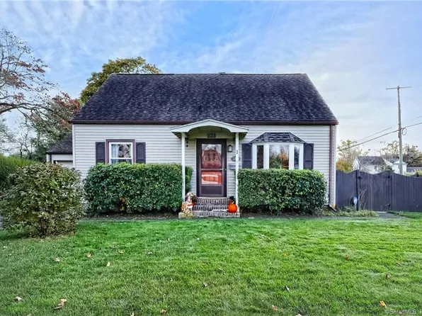 1 Washington Road, Hamden, CT 06518