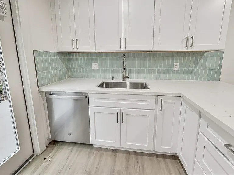 2537 Ellsworth St #C — Photo 6