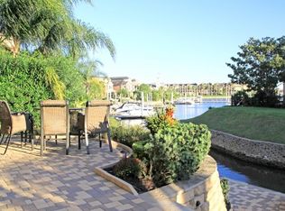 1513 Waterside Dr, League City, TX 77573