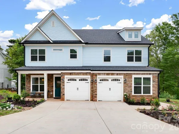 4950 Surfwood Dr, Sherrills Ford, NC 28673