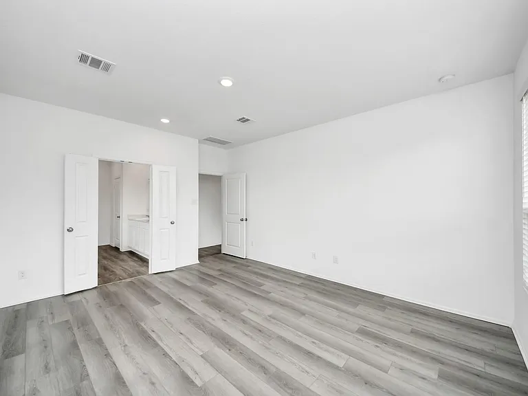 3815 Moss Hill Rd — Photo 17