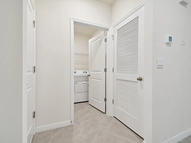 8320 Ender Hills Dr — Photo 22