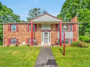 23 Wethersfield Rd, Bellingham, MA 02019