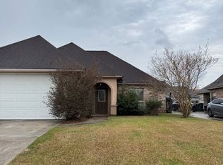 40513 Cross Ridge Ave, Gonzales, LA 70737