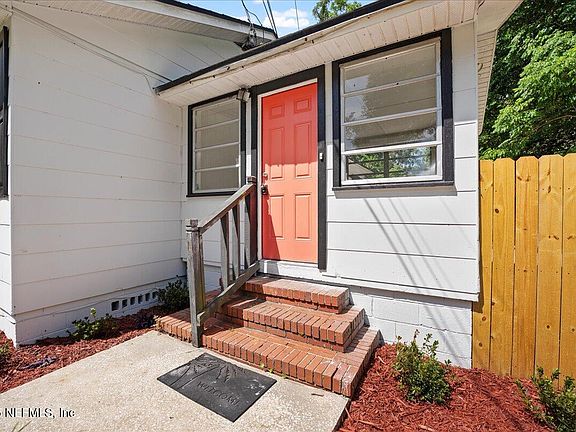 5th image of 9036 VAN BUREN Avenue