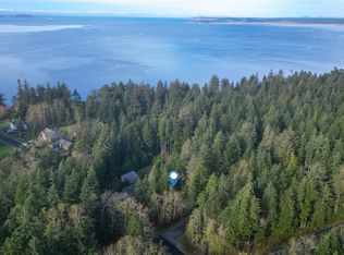 3078 Spahr Rd, Greenbank, WA 98253