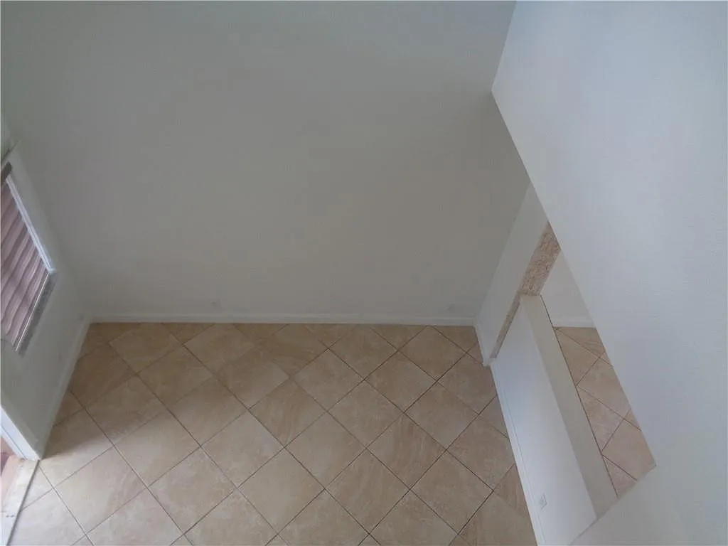 2 bed, 2.5 bath, 1498 sqft, $2,800 — Photo 4