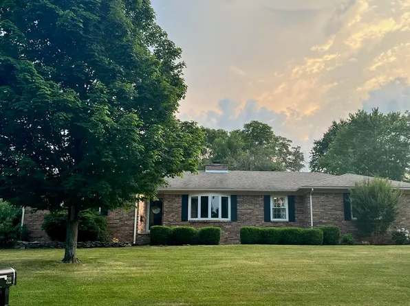 522 Silverbrook Dr, Danville, KY 40422