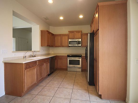 4th image of 15919 N 21st Ln