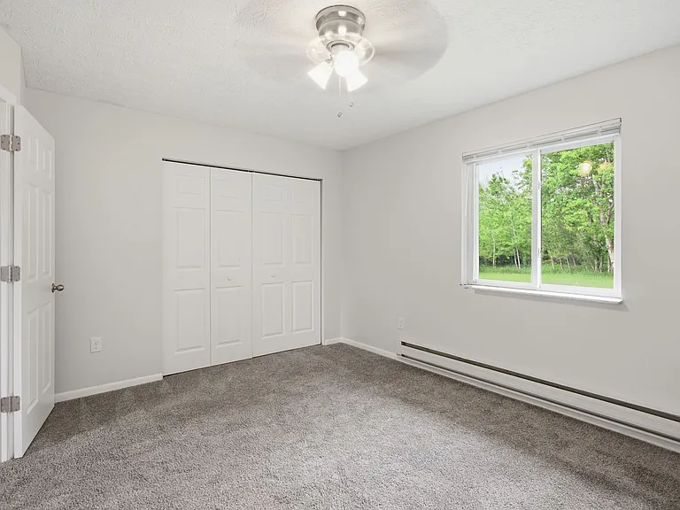 2895 Spring Hill Dr — Photo 9